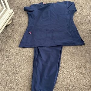 Petite large joggers and medium top